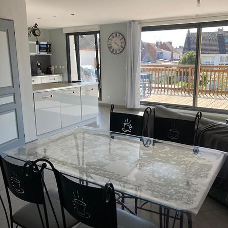 Appartement Meuble Calais Bagian luar foto
